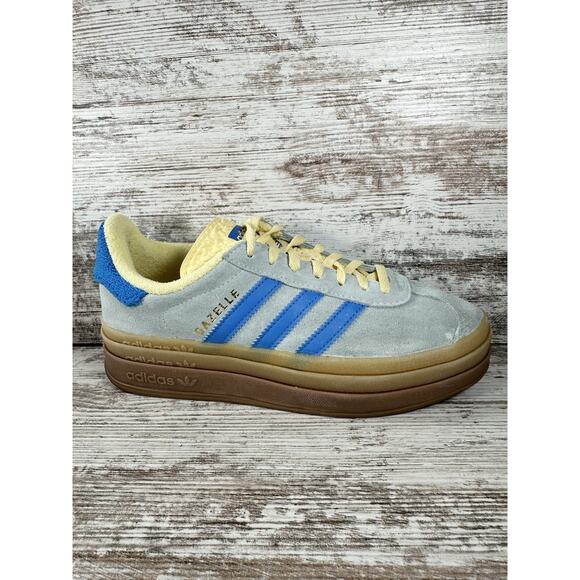 Women's Adidas Gazelle Bold Almost Blue/Gum Suede Sneakers Sz 7 EUC! Athletic - Picture 2 of 10